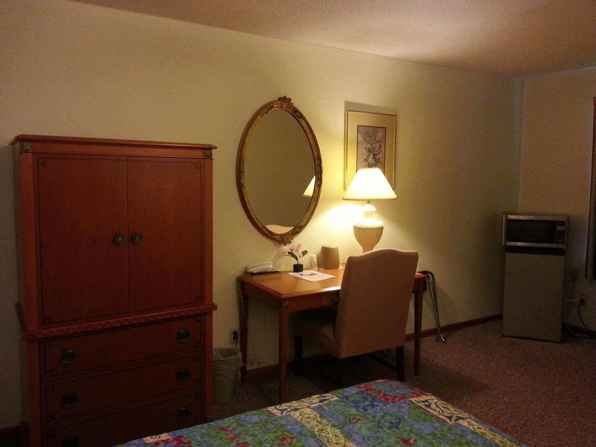 Best Budget Inn Carthage Zewnętrze zdjęcie